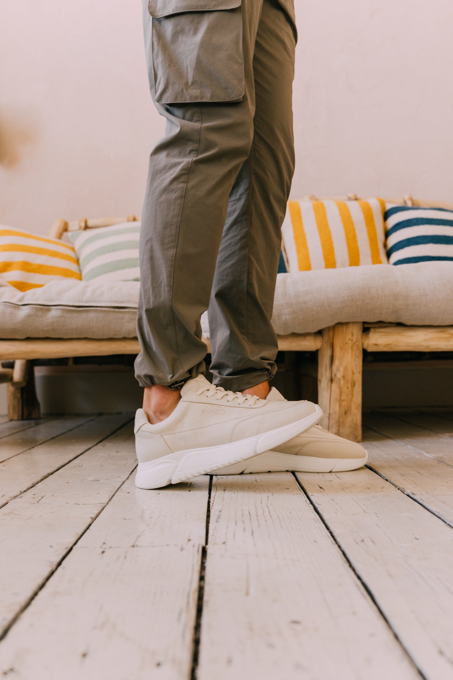 Chunky ARES Runners - Stone