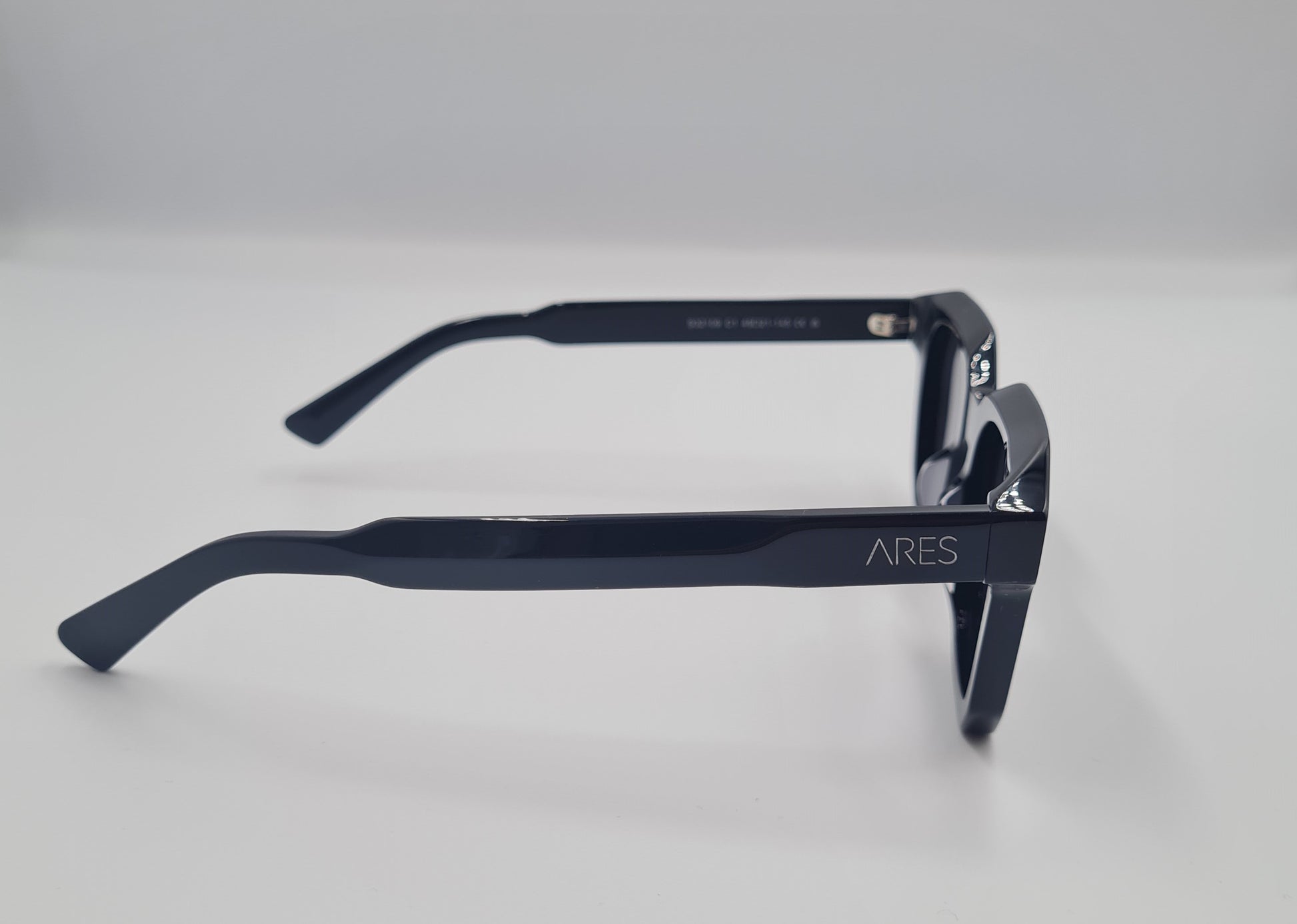 ARES Palomino Sunglasses -1